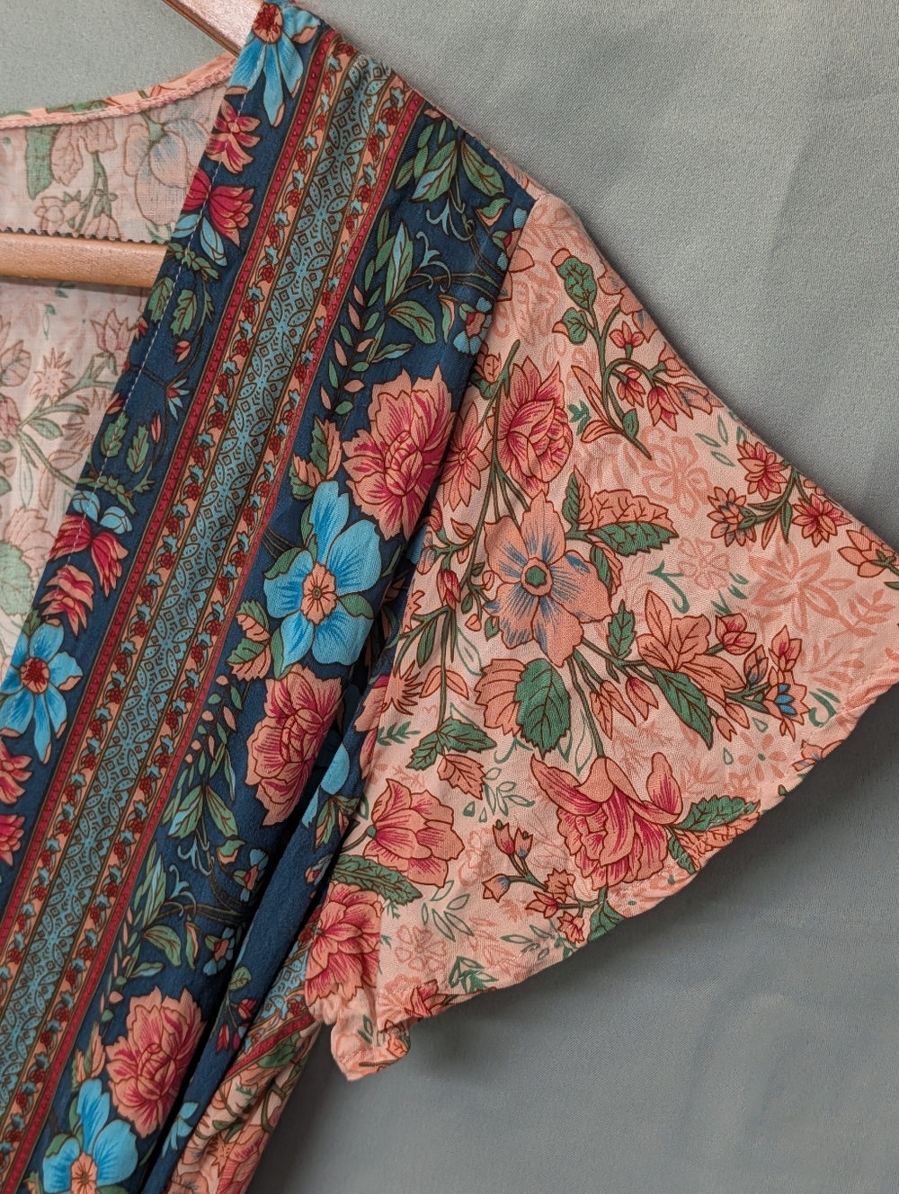 Bohemian Peach Floral Wrap And Tie Maxi Dress with Contrasting Border Size L - Picture 7 of 16
